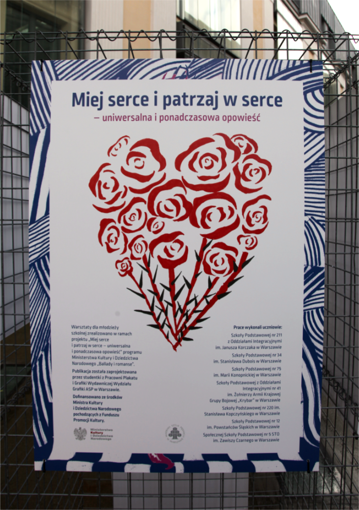 Wystawa prac uczniów i studentów „Miej serce i patrzaj w serce”. Dziedziniec Akademii Sztuk Pięknych w Warszawie. Wybrzeże Kościuszkowskie 37