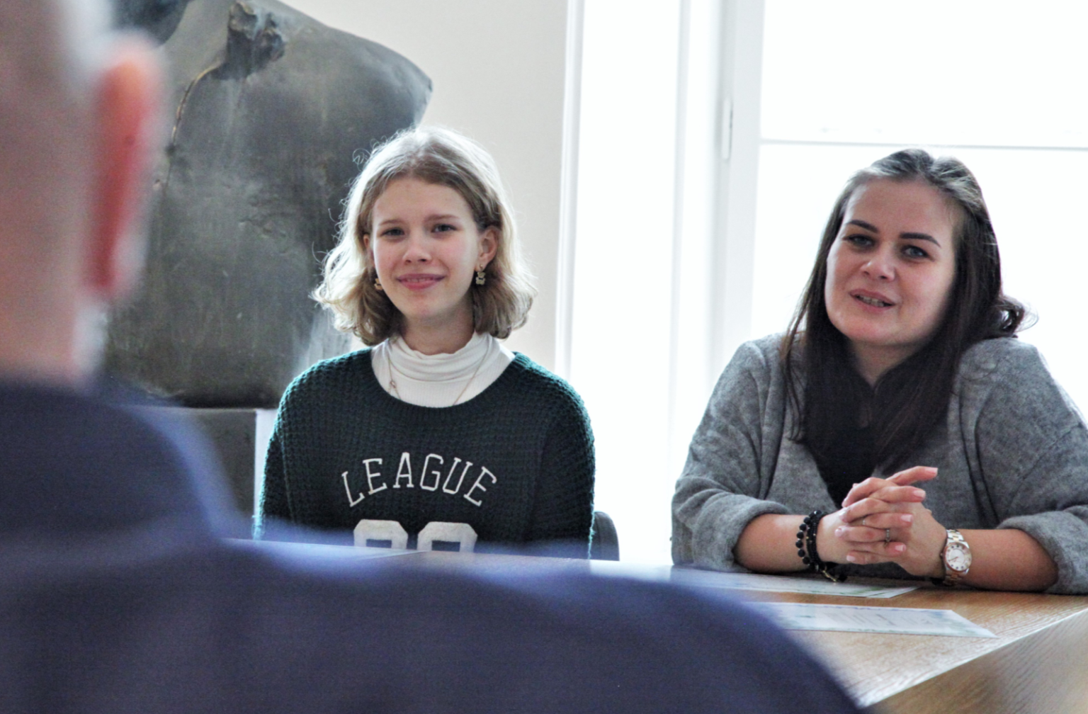 Uczennica Lena Stępień (1 miejsce) z nauczycielką p. Magdaleną Stępień ze SP nr 75 w Warszawie