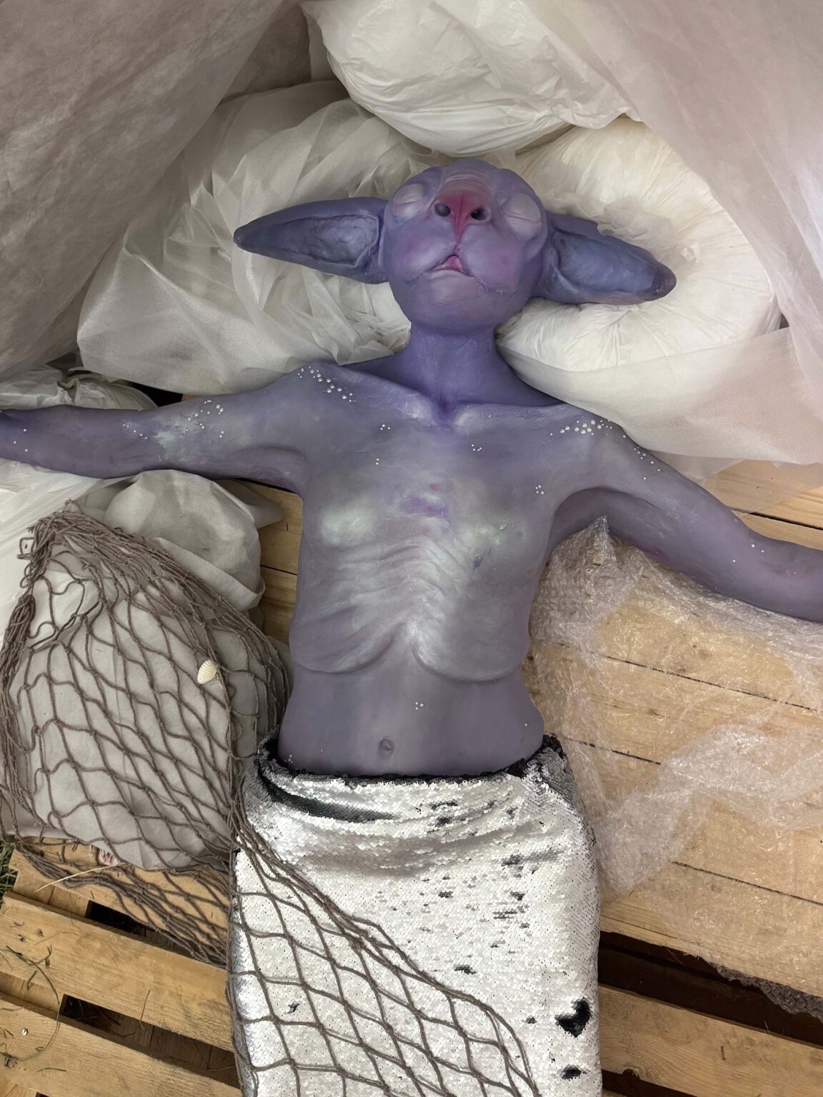 Rzeźbiarska postać syreny