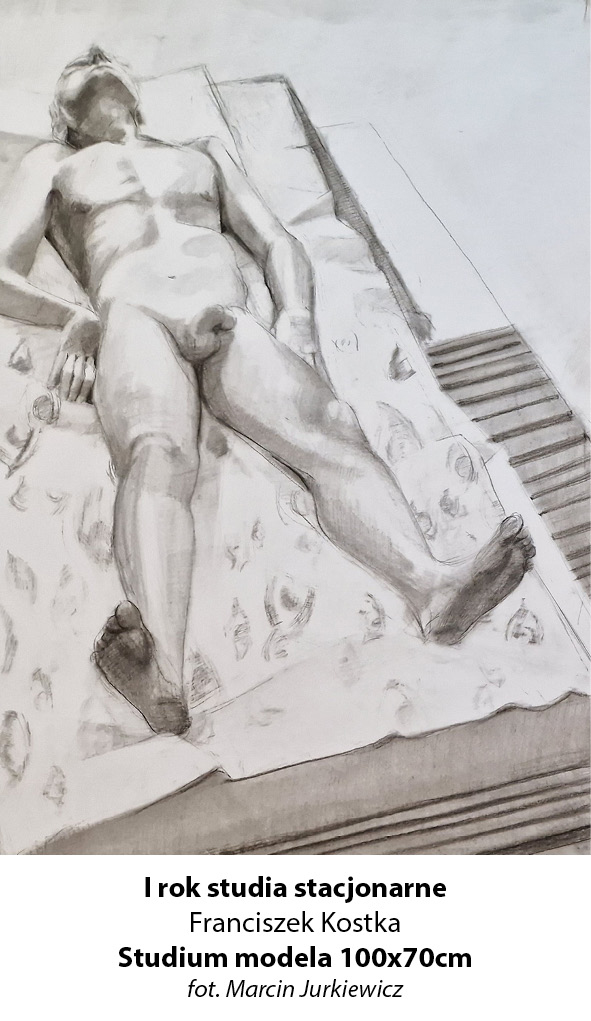 Studium modela wykonane węglem